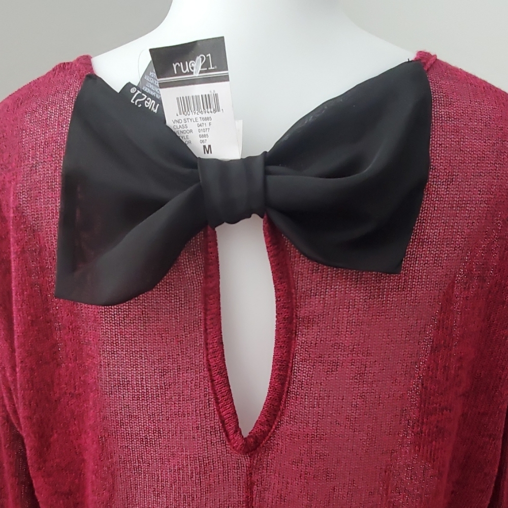 RUE 21 TOP - Picture 3 of 8